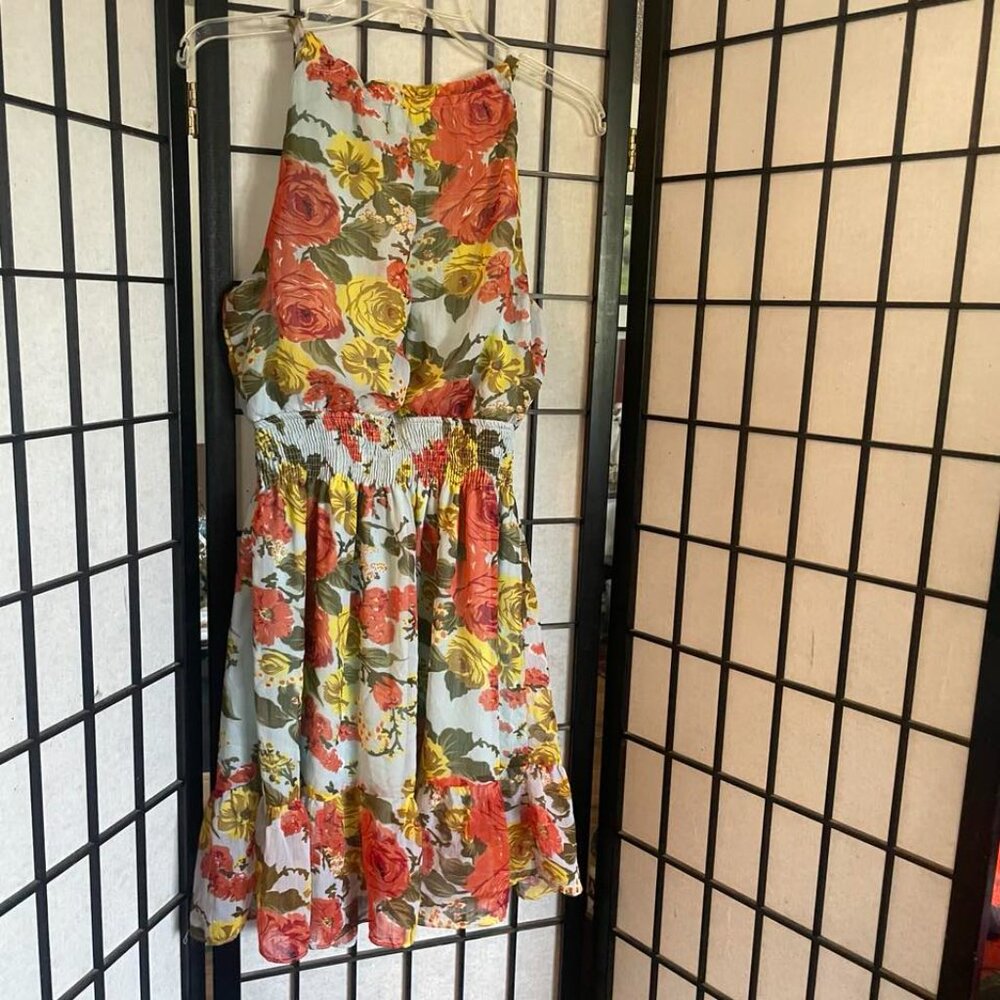 EUC Speed Control Floral Print Dress Size Small